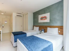 Hplus Vision Executive - Room