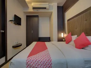 OYO 26196 Hotel Vip Regency - Room