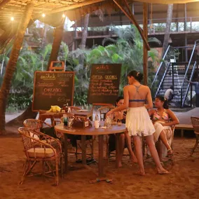 Anahata Retreat Beach Front Resort - Restaurant