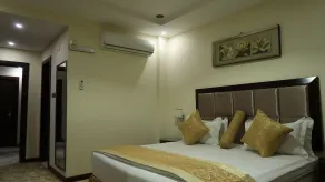 Guava Lotus Hotel - Room