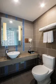 H Crytal Hotel (Jinma Road, Dalian Development Zone) - Bad