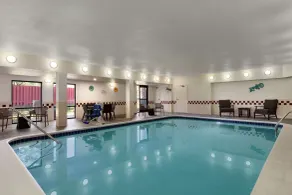 Hampton Inn Tracy - Piscine