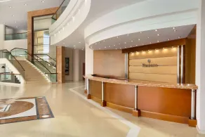 Ramada Plaza by Wyndham Thraki - Réception