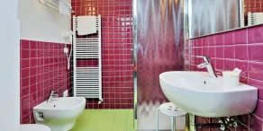 Guest House Viaroma - Badezimmer