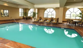Woolley's Classic Suites - Pool
