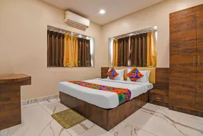 FabHotel Dak Plaza - Room