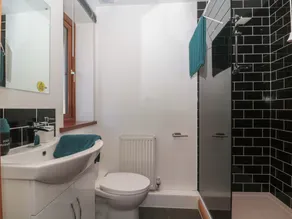 Bluebell Lodge, Meadow view lodges - Bathroom