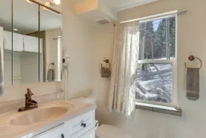 Idaho Springs Cabin w/ Hot Tub on Half Acre! - Interior