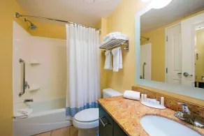TownePlace Suites by Marriott Bethlehem Easton/Lehigh Valley - Baño