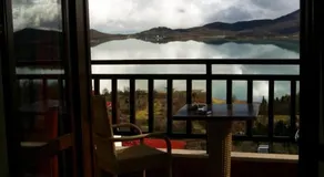 Nevros Hotel Resort and Spa Limni Plastira - Utsikt fra rommet
