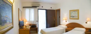 Garden Hotel Ripa - Chambre