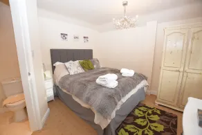 Little Rushbrook Cottages - Room