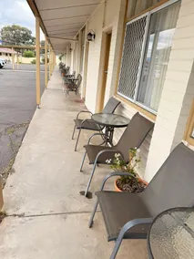 Golden Hills Motel - Room