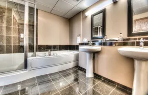 Podollan Inn & Spa - Grande Prairie - Salle de bain