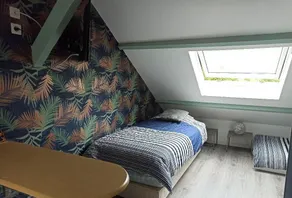Petit Studio Mansardé - 2 lits simples - Værelse