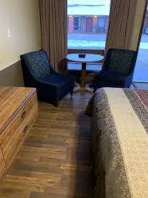 Blue Spruce Motel - Chambre