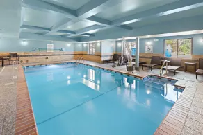 Holiday Inn Express Hotel & Suites Birmingham - Inverness 280 by IHG - Piscine