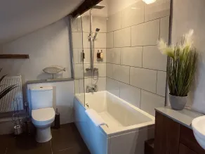 The Riverside Rooms - Bathroom