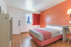 Motel 6-Phoenix, AZ - North Bell Road - Room