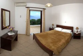 Marialice - Habitación