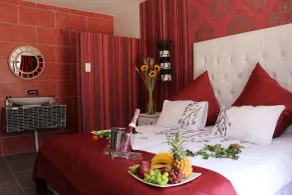 Africa Paradise Airport Boutique Hotel - Room