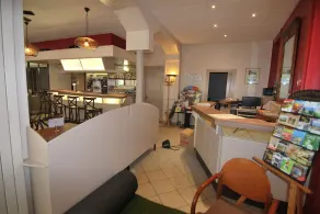Appartements Pied à Terre, haut standing avec cuisine équipée et terrasse / Groupe HRM  - Reception
