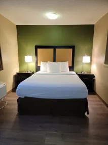 Suburban Studios Cary - RDU Airport - Chambre