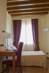 Green Park Hotel - Zimmer