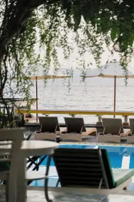 Ashyana Candidasa Beach Resort - Piscina