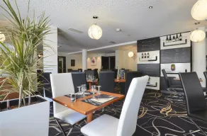 Hôtel Balladins Montigny-le-Bretonneux - Restaurant