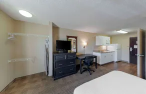 Extended Stay America Suites - Orange County - Katella Ave - Chambre