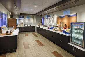 Holiday Inn Express Boston by IHG - Ristorante
