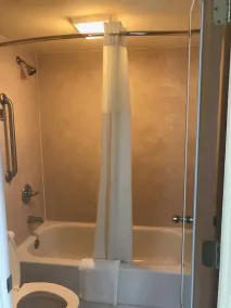 Quality Inn Byron - Warner Robins - Salle de bain
