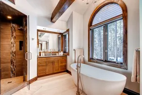 Grand Vista Lodge - Badeværelse