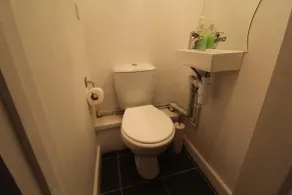 Shirebrook House - Bathroom