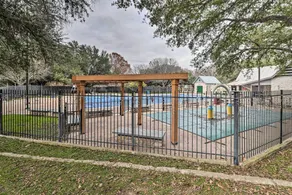 Peaceful Austin Home w/ Private Backyard! - Basseng