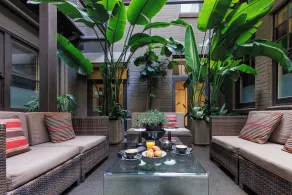 Vulcan Hotel Sydney - Coin salon dans le hall