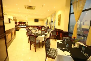 La Villa Palace Hotel - Restaurant