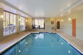 DoubleTree by Hilton Richmond Airport - Piscine