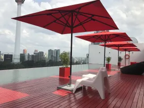 theRED - Pool