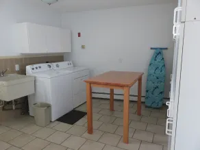 Self-Sufficient Cottages at Even'tide Resort - Chambre