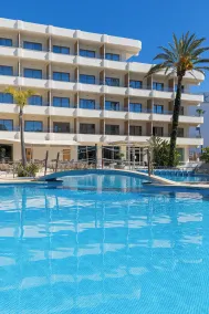 JS Alcudi-Mar - Piscine