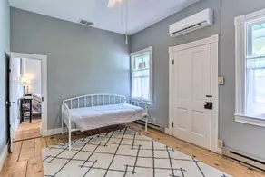 Historic Townhome in Downtown Shepherdstown! - Room
