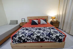 Oke Baik Hostel - Room