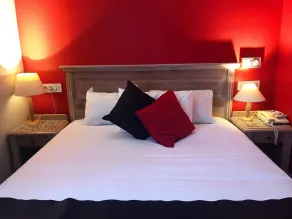 Hôtel Aux Sacres - Chambre