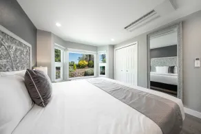 High Point Guesthouse - Next to Seattle Chinese Garden - Rum