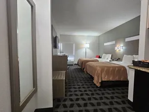 Quality Inn & Suites Irving DFW Airport South - Quarto