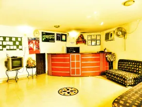 Hotel Van Durga Katra -10 mins Drive from Helipad - Interior entrance