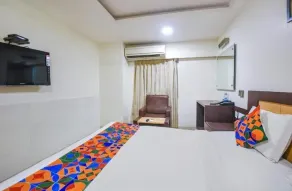 HOTEL LEELA GRAND INN - Camera