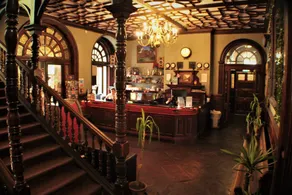 Palmers Lodge Swiss Cottage - Resepsjon